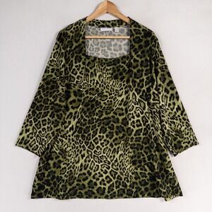 Susan Graver Top 2X Green Leopard Print Liquid Knit Square Neck 3/4 Sleeve